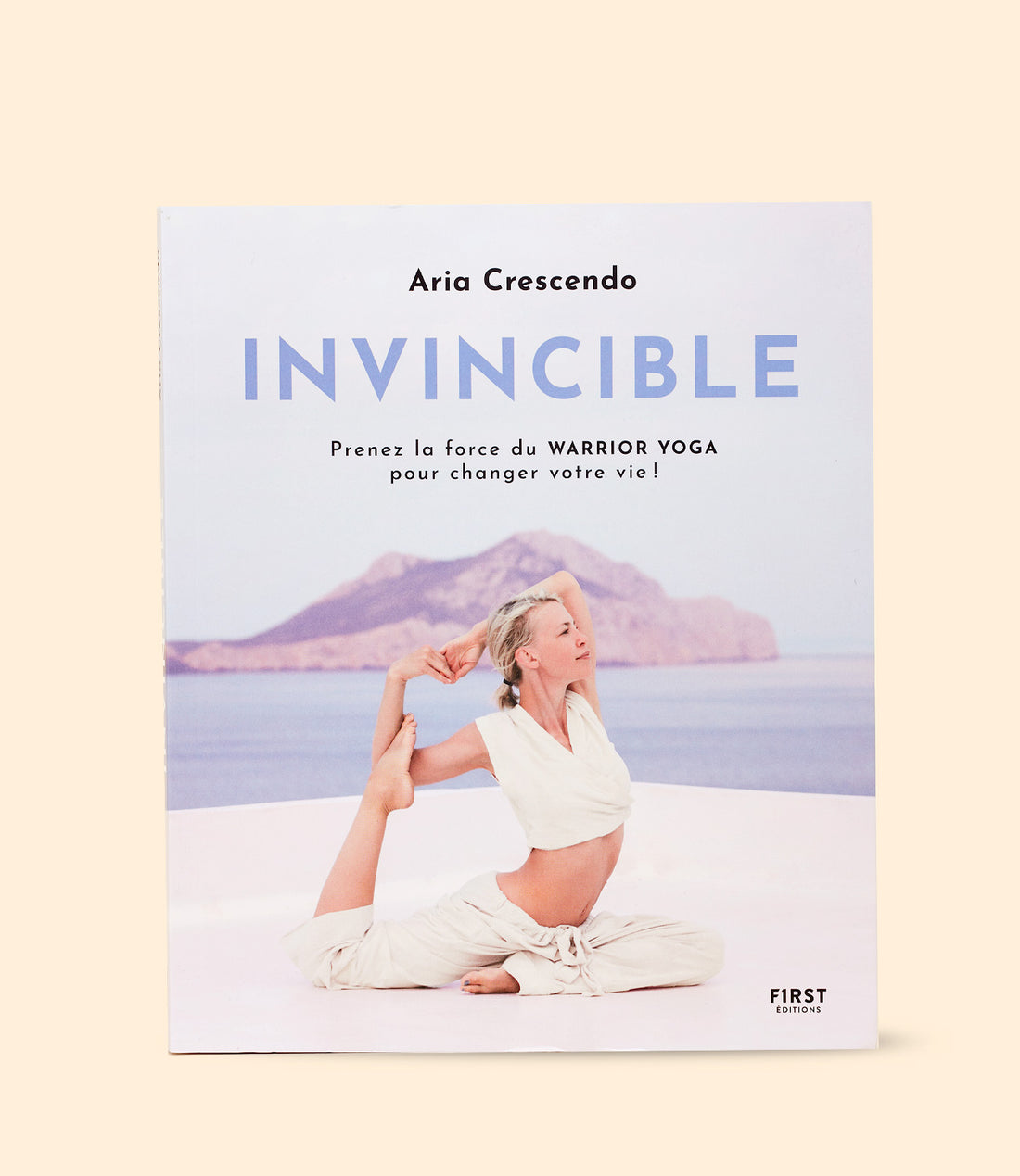 livre Invincible par Aria Crescendo Edition First